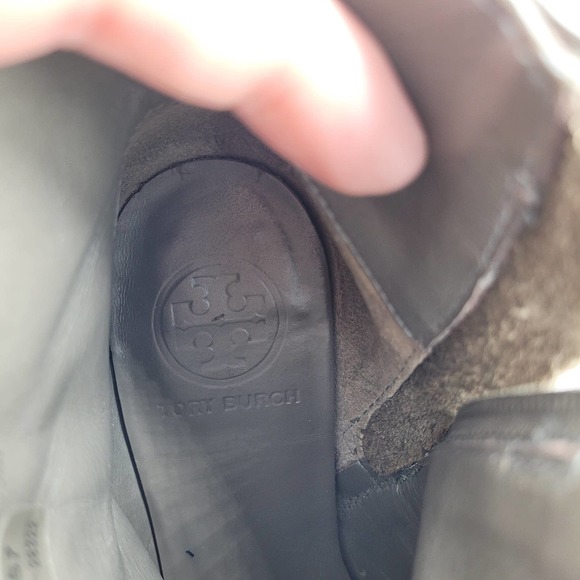 Tory Burch Camel Bristol Brown Leather Ankle Booties Womans Size 7.5M - Picture 9 of 10